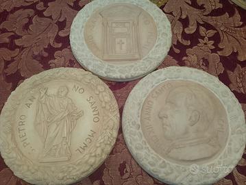 tondi terracotta manifattura di Signa anno santo 1