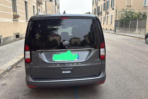 ford tourneo