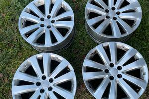 Cerchi in lega originali subaru