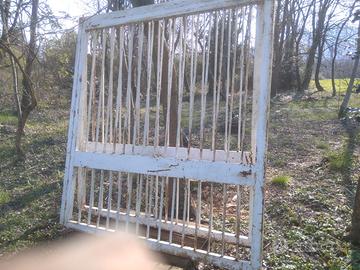 Vando cancello carraio con 2 ante.