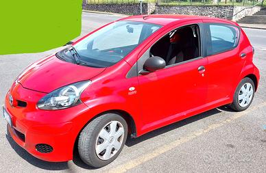 Toyota Aygo 1.0 Connect – 2011 – solo 36.000 km