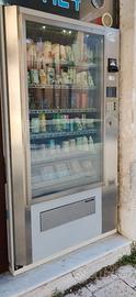 • Distributore Automatico Snacking/Prodotti MANEA