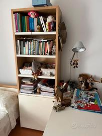 libreria con scrittoio