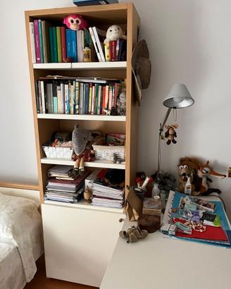 libreria con scrittoio