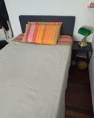 Letto LAGO fluttua usato