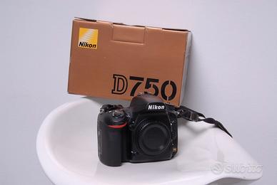 Nikon D 750