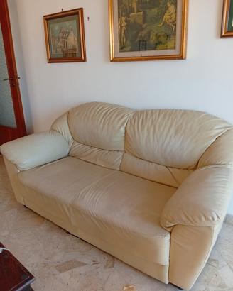 divano 2 posti