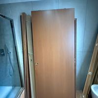 2 porte scorrevoli e 1 a libro