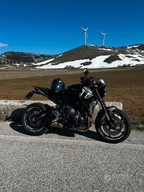 Triumph Trident 660