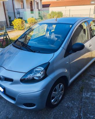 Toyota Aygo 1.0 12V VVT-i 5 porte Sol Connect