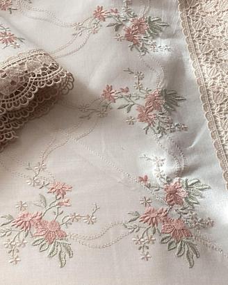 Lenzuola M/Lino 4 pz ricamo pizzo di Burano nuovo