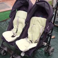 Passeggino gemellare ombrello