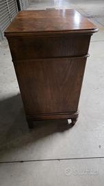 Comodino stile ottocento