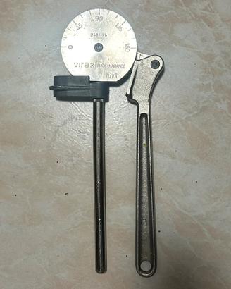 Pinza curva tubi