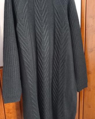 Abito nero in maglia 