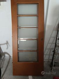 porta a scrigno e porta pieghevole a libro