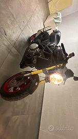 Cagiva raptor 1000cc