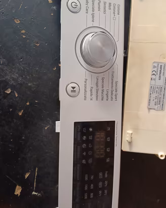 scheda LG