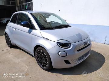 FIAT 500 Hybrid Hybrid Icon CBC