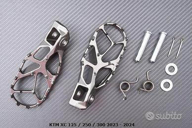 Coppia pedane KTM XC 125 / 250 / 300 2023 - 2024