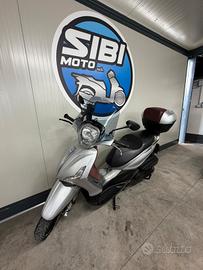 Piaggio Beverly 350
