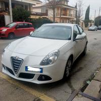Alfa Romeo Giulietta 1.6 JTDm-2 105 CV Exclusive