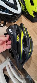 casco MTB bicicletta