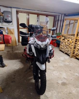 Benelli TRK 502X