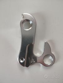 MTB forcellino deragliatore posteriore.