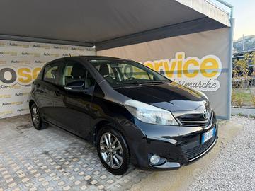 Toyota Yaris 1.0 5 porte Lounge