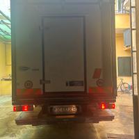 Vendo camion attrezzato per ambulanti patente C