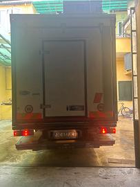 Vendo camion attrezzato per ambulanti patente C