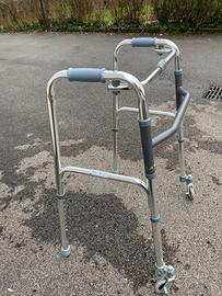 Girello da interno per anziani