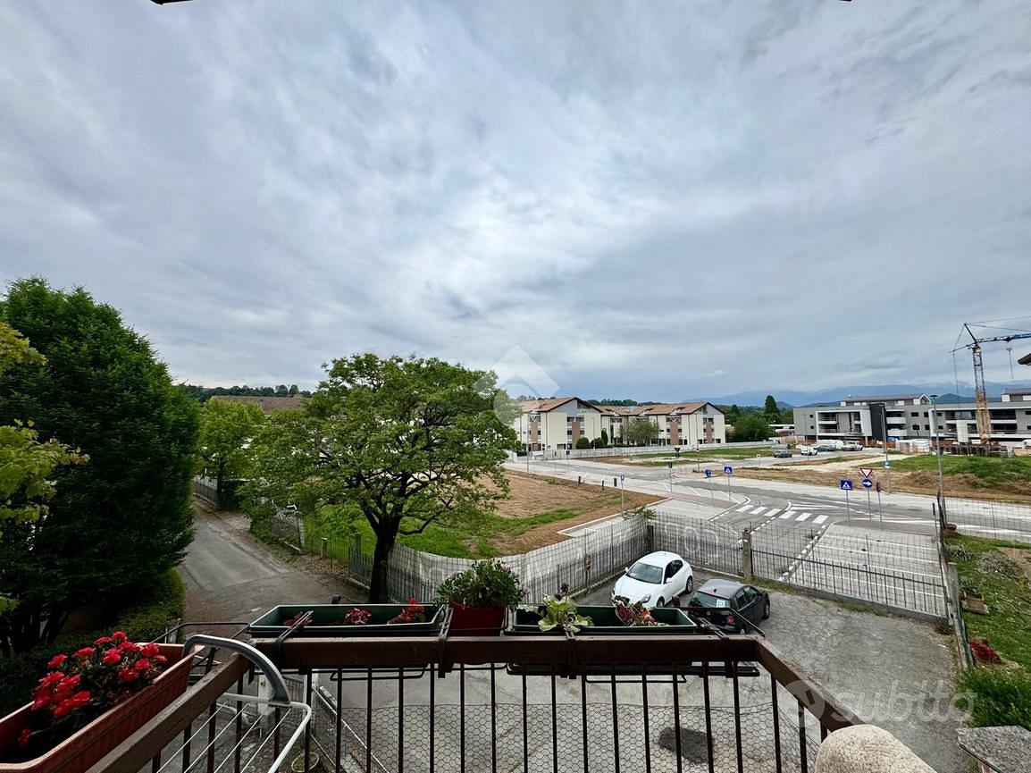 4 LOCALI A MONTEBELLUNA - Vista 5