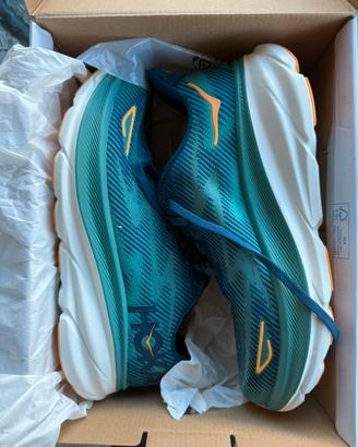 Hoka Clifton 9