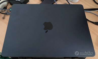 macbook air m4, 13",  16 RAM 512 SSD - 03/2026