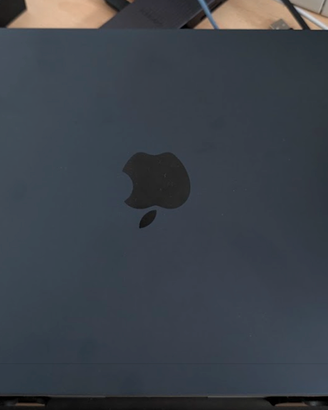 macbook air m4, 13",  16 RAM 512 SSD - 03/2026