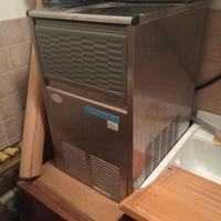 macchina del ghiaccio Bar Line