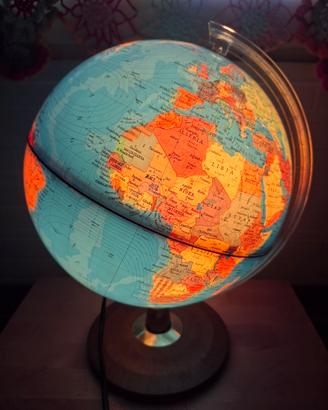 mappamondo lumimoso Vintage anni 70/80  perfetto 