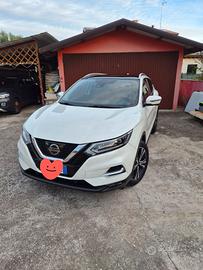 Nissan qashqai 1.5 dci n contenta, €12.000 trattab