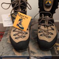 La Sportiva NEPAL - Scarpone alpinismo 