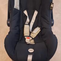 Seggiolino auto per neonati Inglesina ovetto