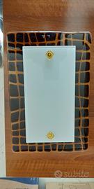 Applique in vetro con decoro tartarugato