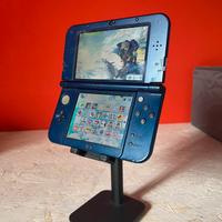 New 3ds xl + 31 giochi e caricatore