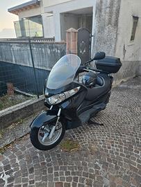 Suzuki Burgman 125 