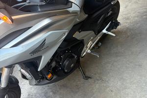 Honda 750x dct