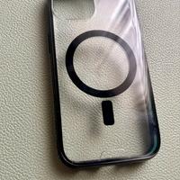 Cover iPhone15 nuova + pellicole fotocamere