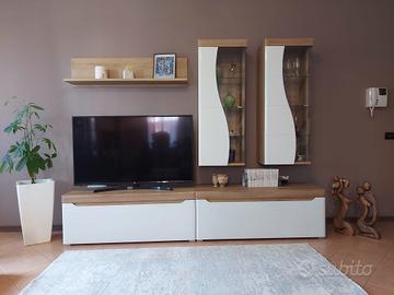parete soggiorno+credenza