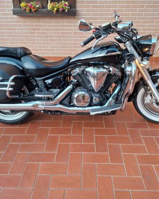 YAMAHA XVS1300 MIDNIGHT STAR - PERFETTA