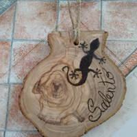 Souvenir dal Salento in legno di ulivo